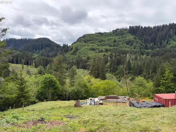 301 UPPER NESTUCCA RIVER RD, Beaver, OR 97108