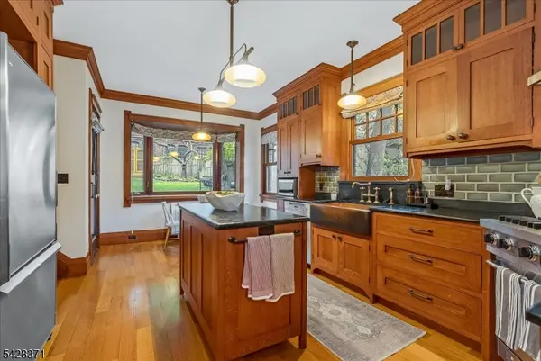 7 Prospect Ter, Montclair Twp., NJ 07042