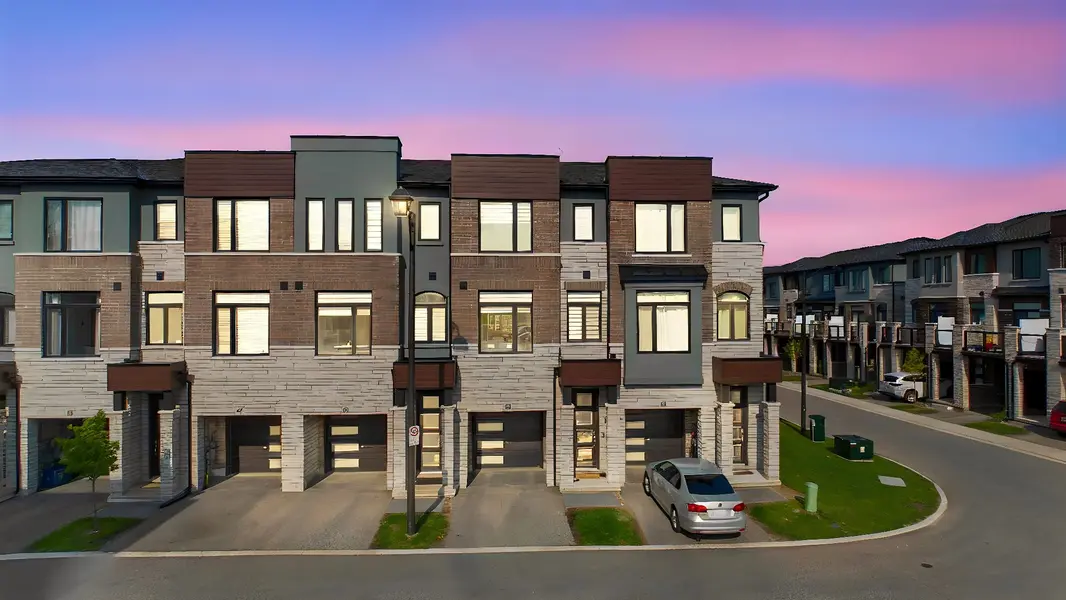 290 Equestrian WAY #45, Cambridge, ON N3E 0E7