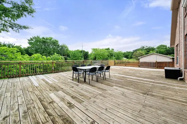 4421 Don Drive, Mansfield, TX 76063