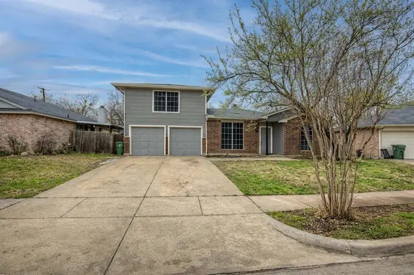 863 Colson Drive, Arlington, TX 76002