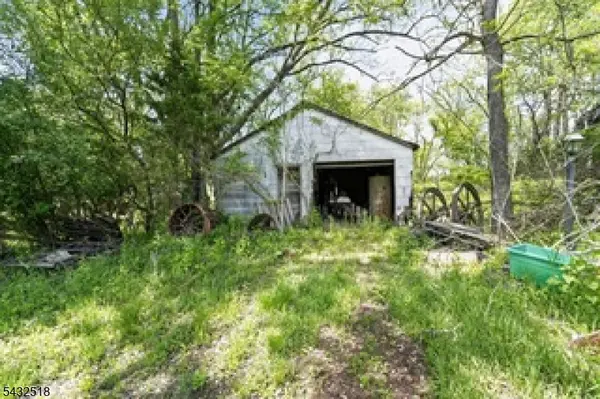 499 Edgewood Rd, Readington Twp., NJ 08889