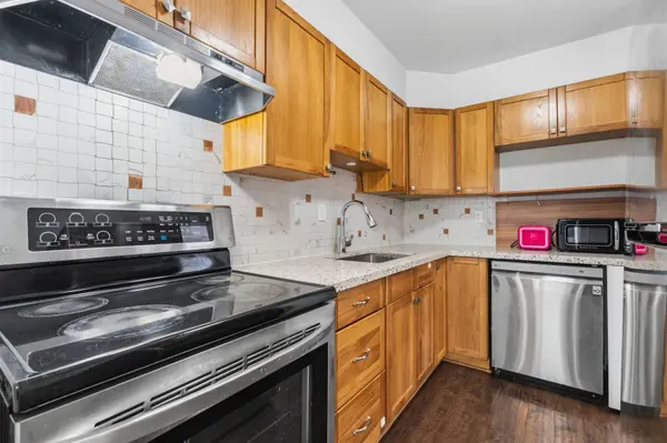 250 Orton Pk RD #25, Toronto E09, ON M1G 3T6