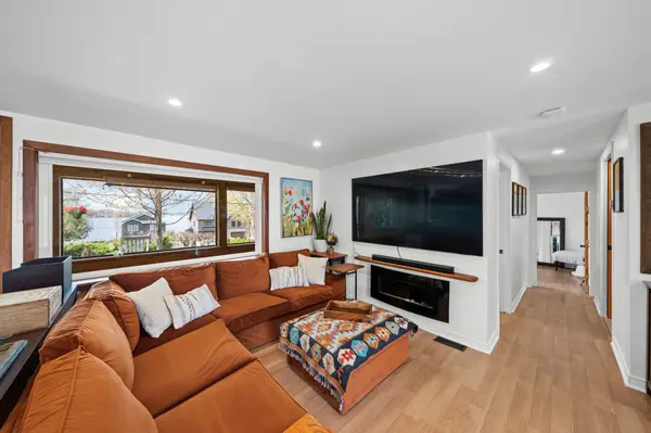 187 Gardiner Shore RD, Beckwith, ON K7C 0C4