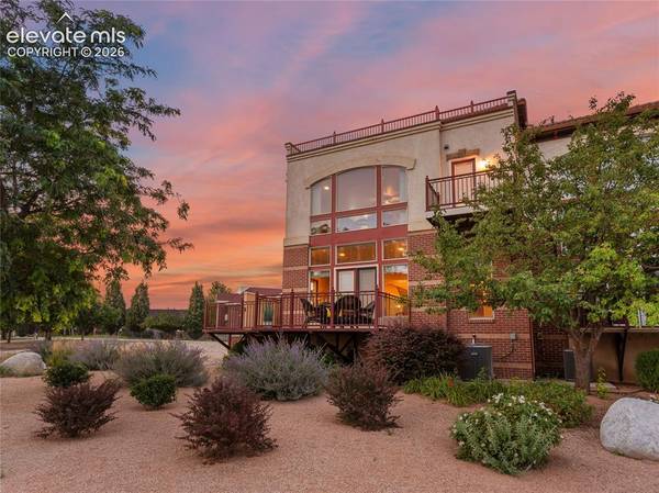 235 W Riverwalk, Pueblo, CO 81003