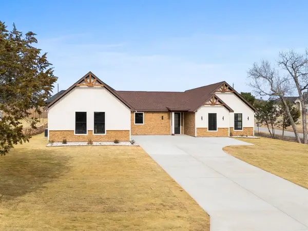 1101 Ajo Court, Granbury, TX 76048