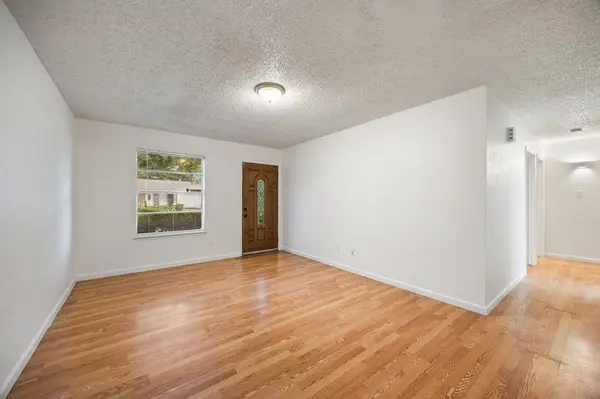5625 Marlene, Haltom City, TX 76148