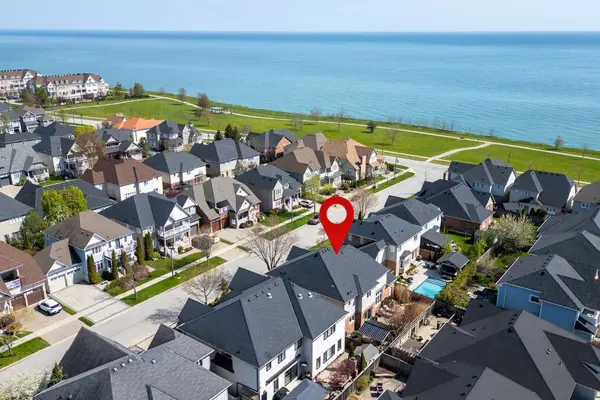 18 Corporal Patterson LN, Clarington, ON L1B 0A7