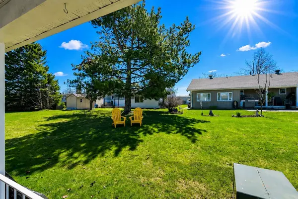 79 LINDEN LN, Innisfil, ON L9S 1N3