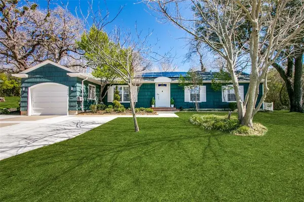 2012 N Locust Street, Denton, TX 76209