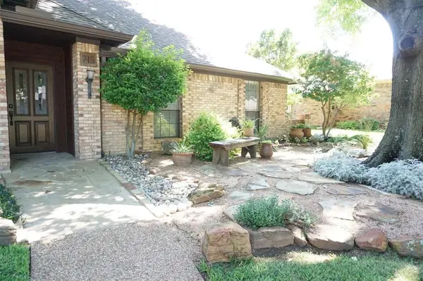 715 Clayton Circle, Coppell, TX 75019