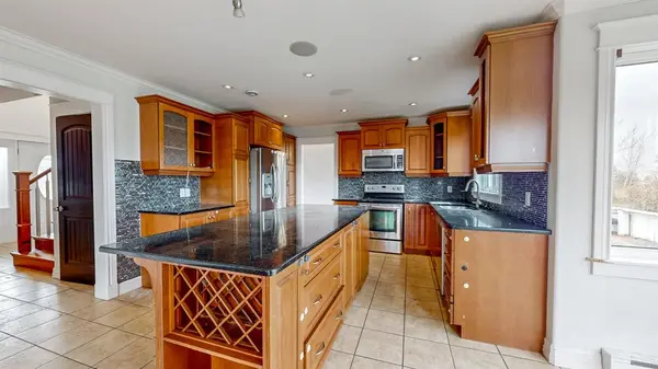 10 Shelburne Street, Paradise, NL A1L 0N6