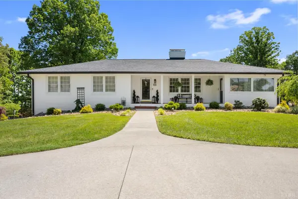 246 Charldon RD, Lynchburg, VA 24501