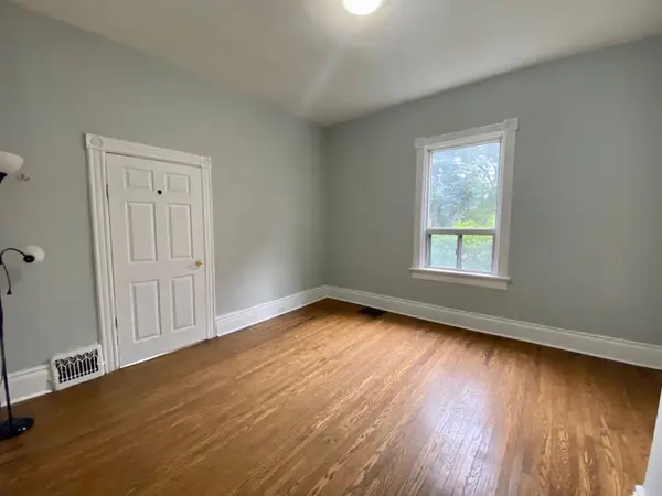 280 Annette ST #1, Toronto W02, ON M6P 1R4