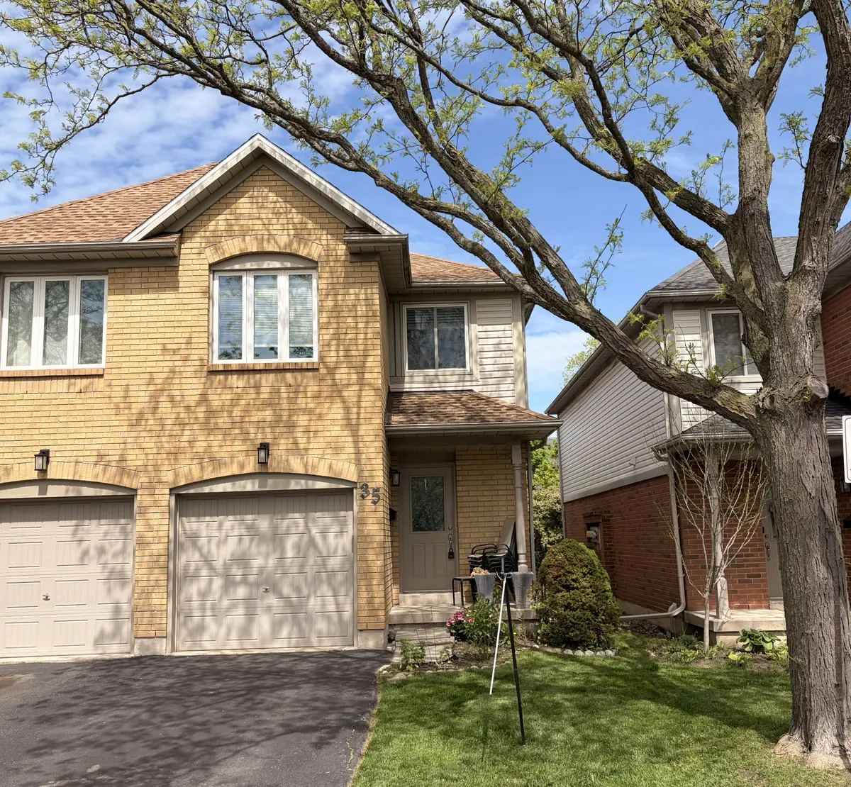 2920 Headon Forest DR #35, Burlington, ON L7M 4H1