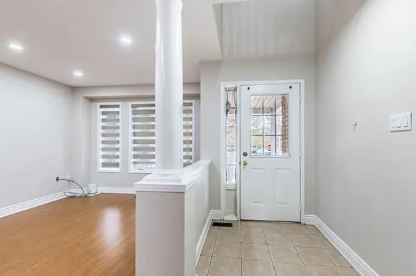 363 Van Kirk DR, Brampton, ON L7A 1T6
