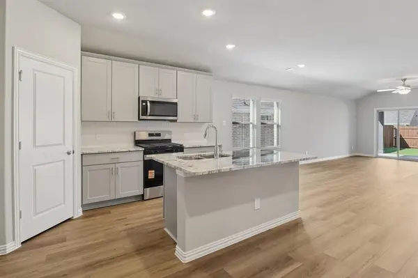 2204 Nicole Drive, Denton, TX 76208