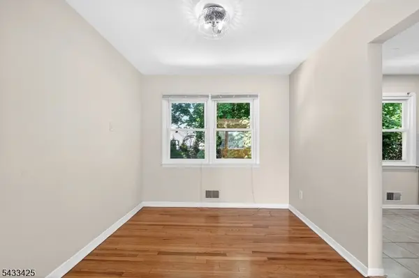 21 Troy Ct #1, Maplewood Twp., NJ 07040