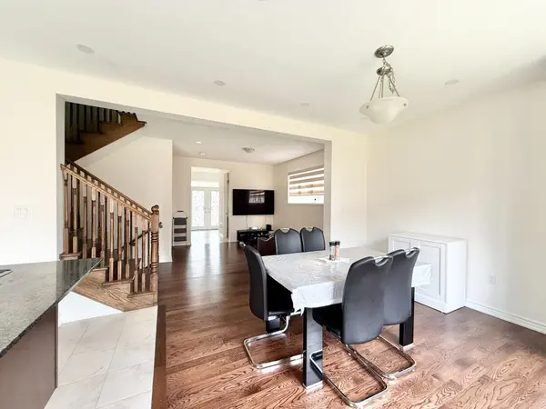 8 Doluci CRES ##Main, Brampton, ON L7A 0H1