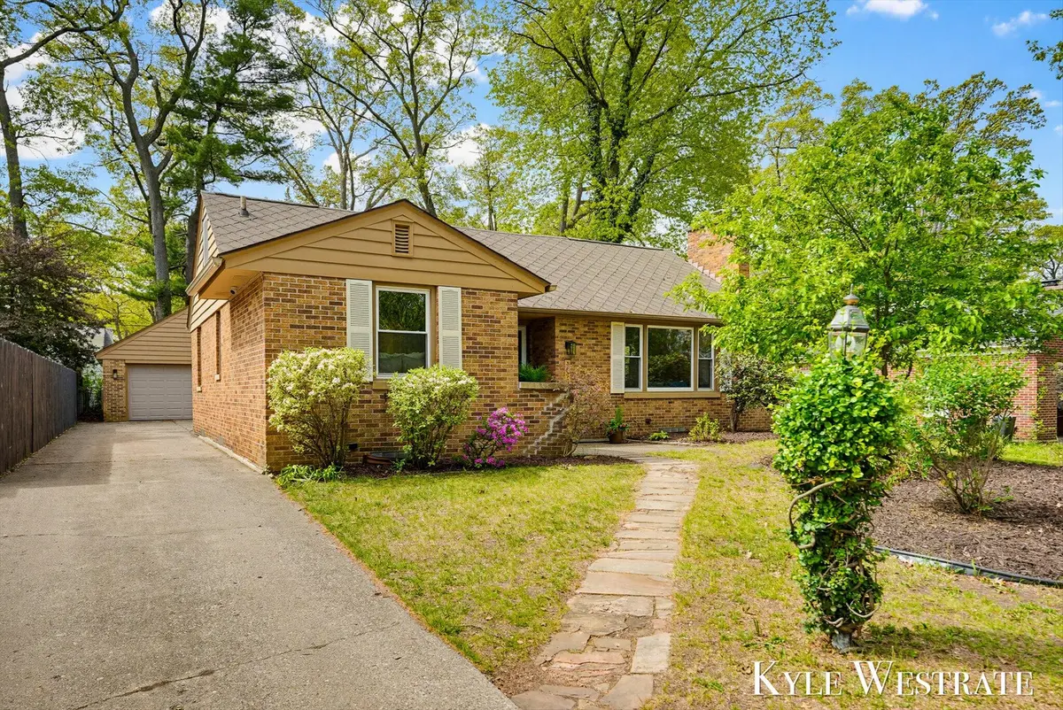 1575 Ridge AVE, Muskegon City, MI 49441