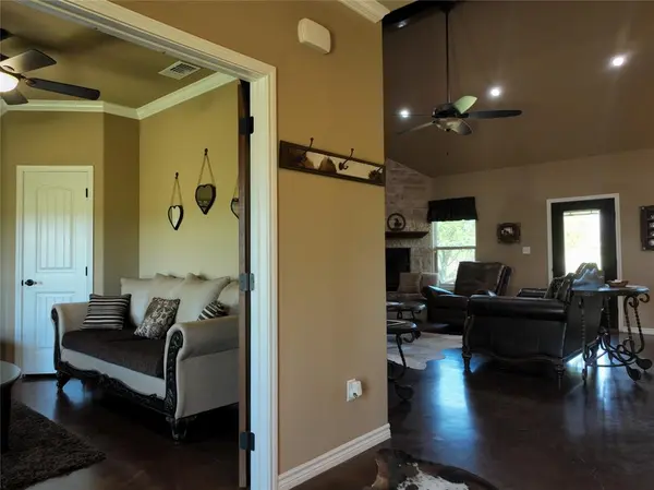 Address not disclosed, Clyde, TX 79510