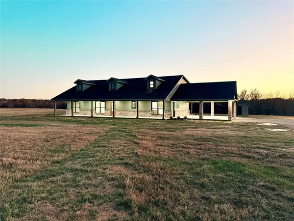 175 Flint Lane, Chico, TX 76431