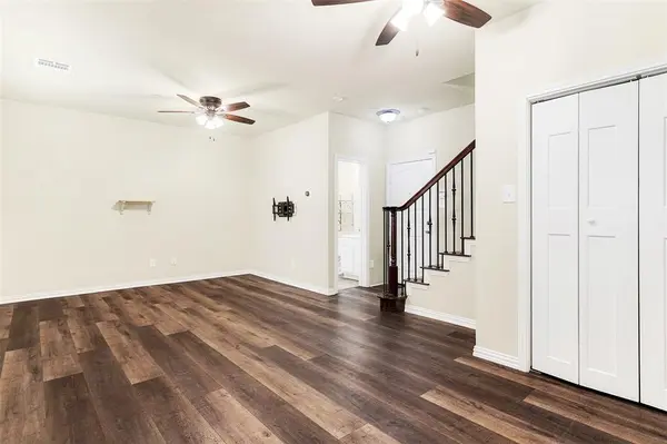 2556 Chambers Drive, Lewisville, TX 75067