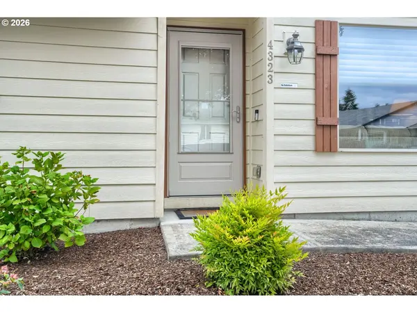 12501 NE 44TH ST, Vancouver, WA 98682