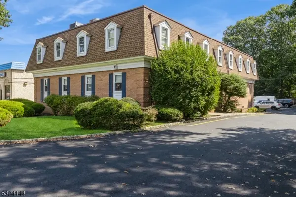 1100 Rte. 22E, North Plainfield Boro, NJ 07060