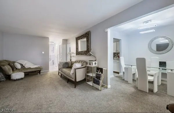 34 Saffron Dr, Lumberton Twp., NJ 08048