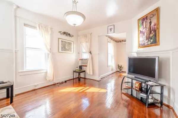 68 Richard St, Passaic City, NJ 07055