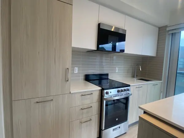 65 Mutual ST #901, Toronto C08, ON M5B 0E5