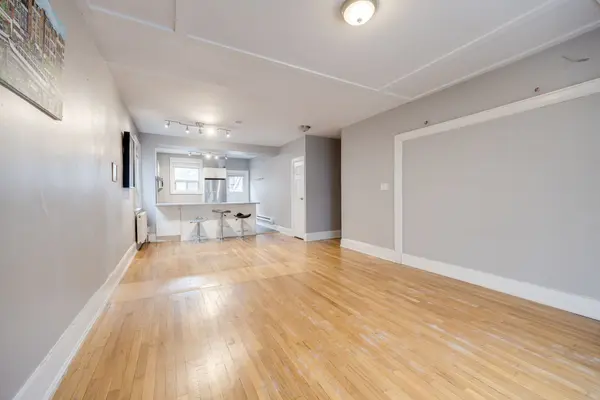 77 Isabella ST #Upper, Toronto C08, ON M4Y 1N7
