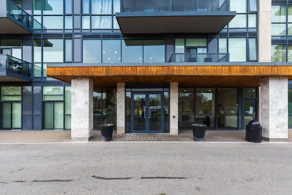 4700 Highway 7 N/A #711, Vaughan, ON L4L 0B4