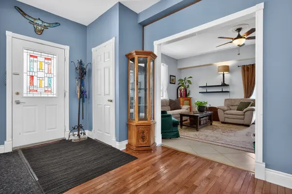 107 Pine ST, Tay, ON L0K 2C0