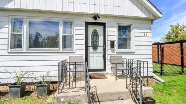 181 Napier ST, Barrie, ON L4M 1W9