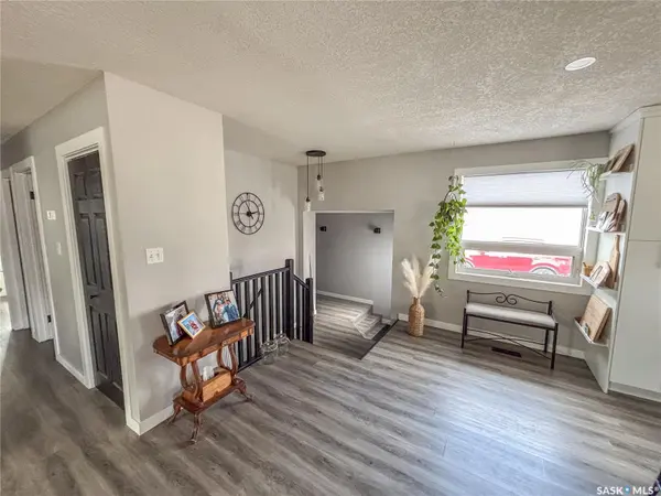 812 Qu'appelle STREET, Grenfell, SK S0G 2B0