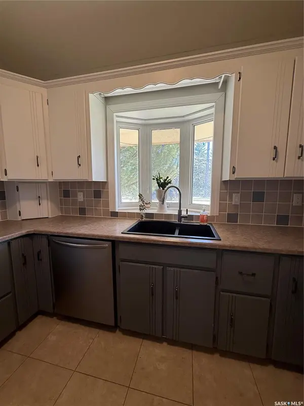 402 9th AVENUE, Rosthern, SK S0K 3R0
