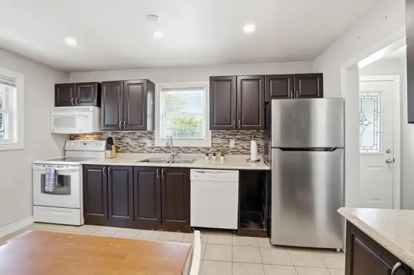1318 Fisher AVE, Burlington, ON L7P 2L6