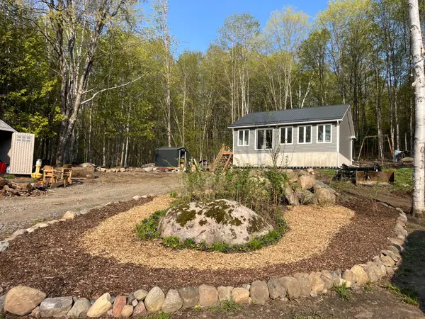1150 Providence DR, Algonquin Highlands, ON K0M 1J1