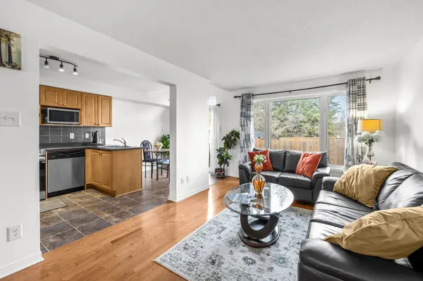438 Haresfield CT, Blossom Park - Airport And Area, ON K4M 0B6