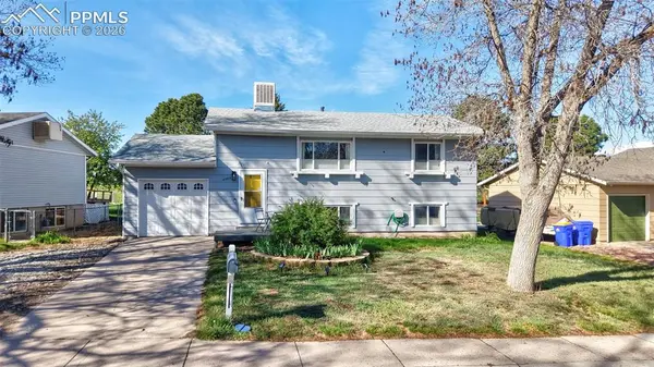 4585 S Crimson CIR, Colorado Springs, CO 80917