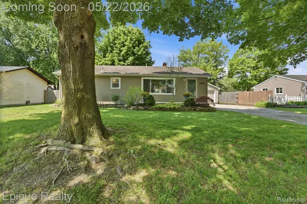 2624 Harrison AVE, Rochester Hills, MI 48307