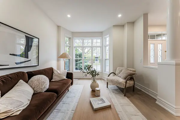 5 Angus Glen BLVD, Markham, ON L6C 1Z1