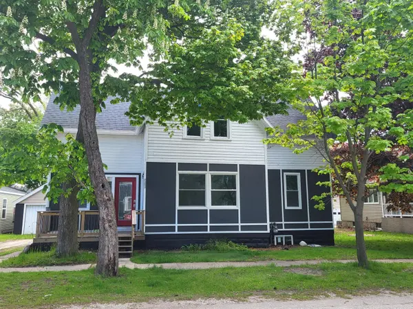 805 High ST, City Of Manistee, MI 49660