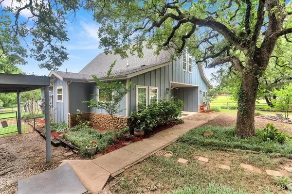 11024 County Road 528, Mansfield, TX 76063