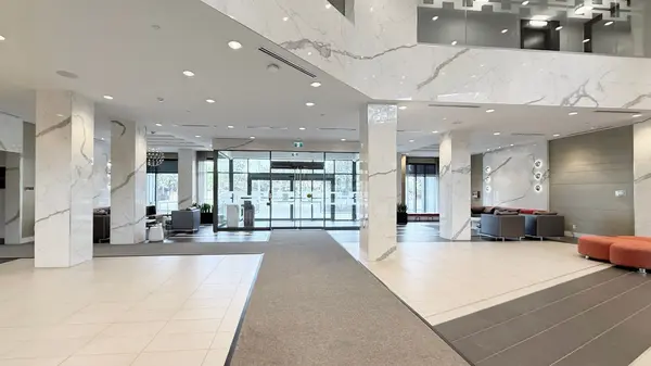 50 Ann O'Reilly RD #427, Toronto C15, ON M2J 0C9