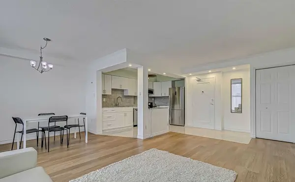1968 Main ST W #1108, Hamilton, ON L8S 1J7