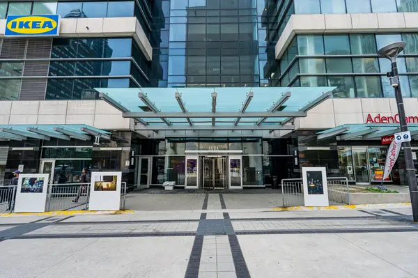 388 Yonge ST #7105, Toronto C01, ON M5B 0A4