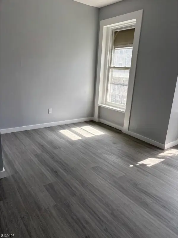 69 Columbia St #2, Newark City, NJ 07102